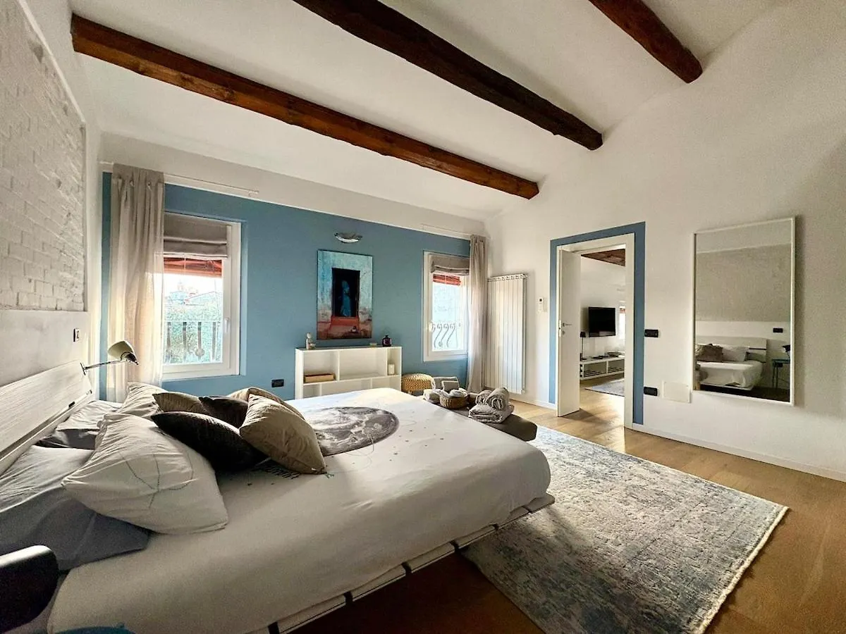 شقة The New Place فيرّارا إيطاليا
